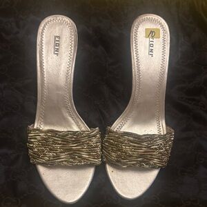 FIONI SHOES Braided Slide Mules in Metallic Gold & Green